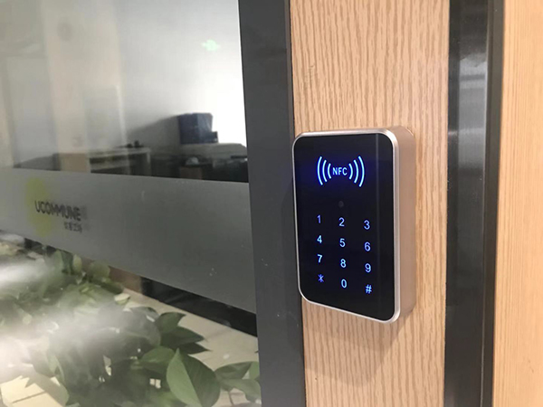 1591928623596169.jpg YT02門禁安裝效果圖16(優(yōu)客工場).jpg